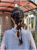 美容室 メザミー MESAMIES ガーリーゆるふわアップ 結婚式 二次会 お呼ばれ イベント