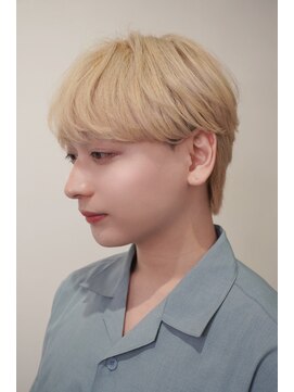 オーシャントーキョー 大阪(OCEAN TOKYO) 韓国へアカルマパーマフェザーパーマブリーチハイトーン