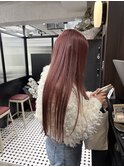 ピンクベージュ