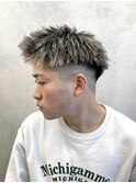 ツイストパーマ/金メッシュ/アップバング