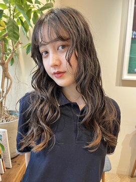 トリッカ 銀座(tricca) レイヤーパーマ/ロングパーマ/ニュアンスパーマ/ウェーブヘア