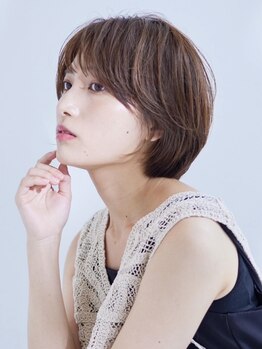 ワンクリエーション(ONEcreation)の写真/【カラーリスト在籍】明るい白髪染めが人気!お洒落を楽しめるワンランク上のグレイカラーを体感[駐車場有]