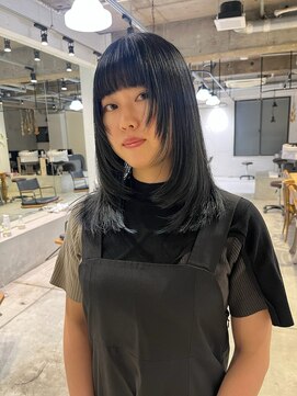 ダンボ(DUMBO) 【kacho】ブルーハイライト　レイヤーカット