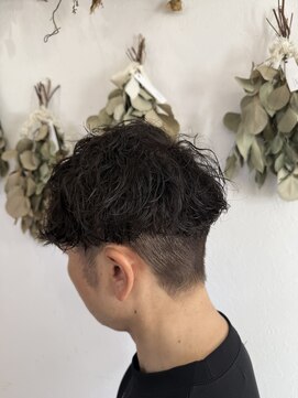 リノヘアー(lino hair) 刈り上げパーマ