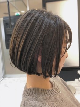 再現性の高いカットが人気の秘密♪丁寧なカウンセリングと高い技術で、あなたに似合うスタイルをご提案―。