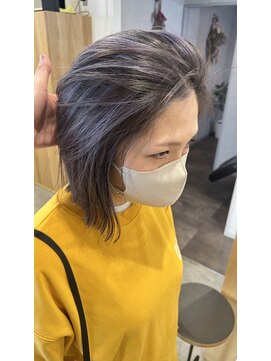 ハイク(HYKE) 派手にならない陰影で魅せる大人ハイライトカラー