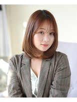 リベラル(liberal) 内巻きレイヤー 抜け感ミディアム ヌーディーブラウン【20代】