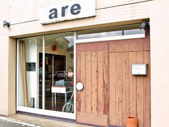 are　【アール】