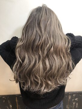 オースト ヘアー ステラ 新宿店(Aust hair Stella) フェザーロングハイライト＋イルミナラベンダーグレージュ【KZ】