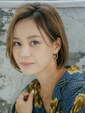 ヘアアンドリラクゼーション シャッセ(Hair&Relaxation SASE) ミニボブハイトーンベージュ