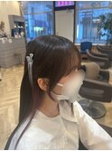 結んでも下ろしても可愛い顔まわり
