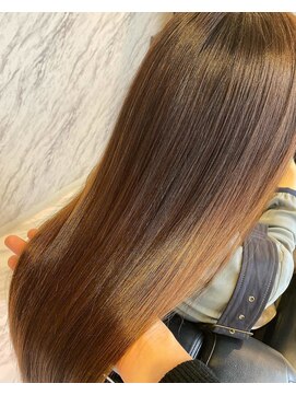 カミケンパセオ(kamiken.paseo) 手触り◎まとまる美髪シンプルストレート【カミケンパセオ】