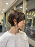 斜めバンググレージュカラーシルキーべジュマッシュパーマ