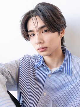 イオ 本厚木(io) ニュアンスパーマセンターパートウルフハイライトメンズカット