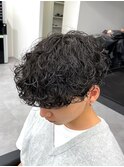 guest snap 刈り上げ前下がりマッシュ×波巻きスパイラルパーマ