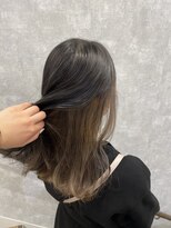 ウミ(Umi) 【YUZU/戸塚】インナーカラー/グレージュ