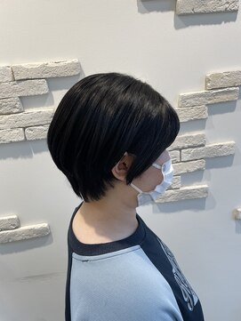 ゼル 郡山(ZELE) ショートボブ