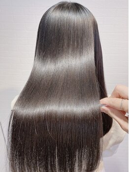 グランルッソ 広島本通(GRAN LUSSO)の写真/クセやうねりでお悩みの方にオススメ☆癖を見極めながら施術します◎髪質改善ストレートで理想のヘアに♪