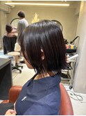 切りっぱなしボブ【外はね】