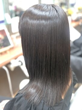 ヘアーメイク ツインズ(Hair Make TWINS) ナチュラルストレート×柔らか艶髪