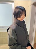 ショートボブ