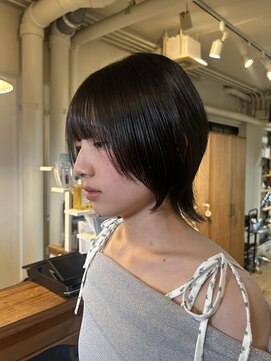 ビグディーサロン 武庫川(BIGOUDI salon) ウルフカット