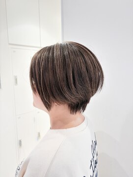 アッシュ 武蔵境店(Ash) コントラストハイライト