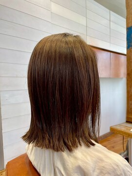 DAMANI 表参道 髪質改善/ヘッドスパ/ハイライト/白髪染め/白髪ぼかし/縮毛矯正 似合わせカット/ミディアムレイヤーカット[表参道駅]