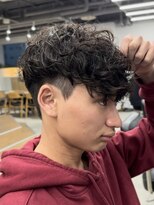 ラヴィズムバイフィフス 長岡古正寺店 長岡駅(LUVISM by fifth)&nbsp;長岡シャドウパーマ緩めスパイラルパーマ波巻きパーマッシュ30代