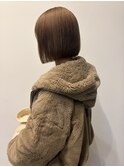 20代30代透明感ミルクティーベージュ丸みボブ