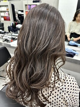 ベイ リコルド アトリ 名古屋名駅店(Bei Licoldo.Atole) ツヤ髪/艶カラー/髪質改善