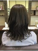セミロングヘア