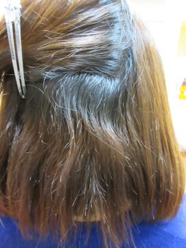 ヨシユキコンディショニング ダメージレスな縮毛矯正「強いくせ毛～ダメージ毛まで対応」179