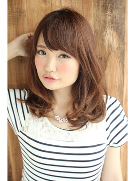 コレクション 船堀店(collection) ひし形フォルムのフレンチカールミディ♪