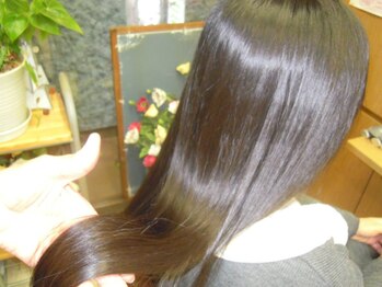 トータルビューティーサロンカワニシの写真/【髪質改善】カラーやパーマ・アイロンで傷んだ髪へ…《Drヒートトリートメント》で美髪へと導きます★