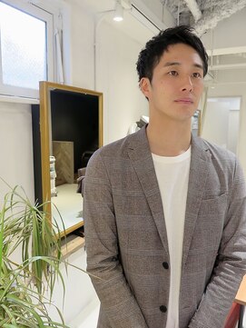 リンカラン ルリエ(LINGKARAN Relier) ツーブロックショート