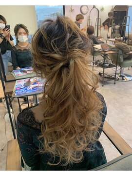 ヘアスタジオニコ(hair studio nico...) パーティアレンジ