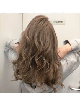 イヴァン アンド リズ 奈良店(IVAn ＆ LIZ) #ハイライト#ベージュ