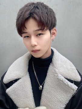 ロンドガルマン 名古屋(Lond GULLMAN) 【LondGULLMAN KAZU】ショートセンターパート