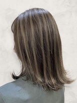 シオンヘアー(sion hair)&nbsp;20代30代40代大人可愛い立体感ハイライト×透明感カラー