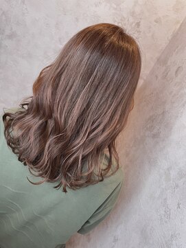 ビヨンド リンク(BEYOND L'INK) 暖色ミルクティーベージュ