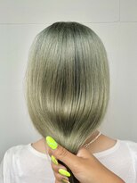 カリーナコークス 原宿 渋谷(Carina COKETH)&nbsp;オリーブ/ダブルカラー/インナーカラー/イヤリングカラー