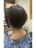 くびれショートボブ