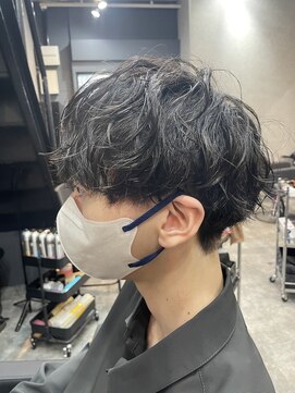 ルーツ(Roots) 社会人にも人気の波折りスパイラル！