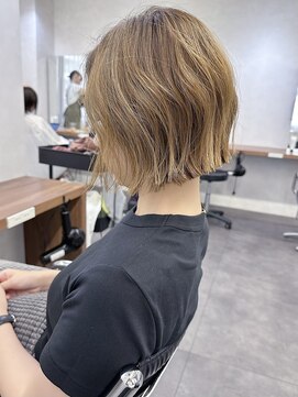 オウル(Owll) 【Owll】石田学史ぱっつとボブ20代30代40代白髪が溶け込むカラー