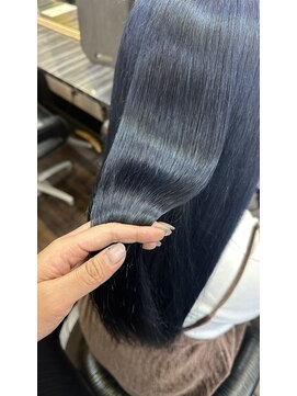 カットツー(Cut2) 艶ネイビー