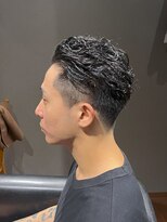 ビーダンディー(Bee dandy)&nbsp;ビジネスツーブロックパーマ ベリーショート オールバック