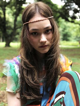 ピークアブー 原宿ハラカド(PEEK-A-BOO) ロングレイヤー/顔まわりレイヤー/ハイライト/PEEKABOO