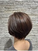 20代30代40代前下がりストレート小顔補正立体カット