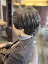 ヴィラ アンド テラス(Villa X terrace)&nbsp;ヘナカラー＋カット